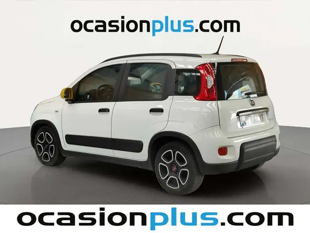 Usado Fiat Panda 69 CV (50 kW) 2022 Blanco Utilitario