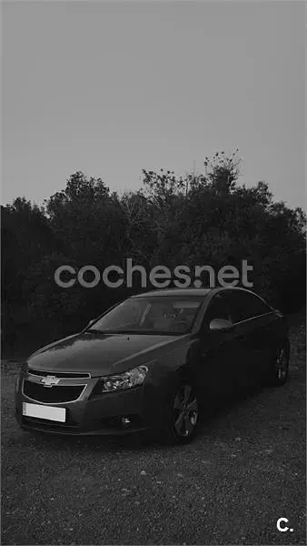Usado Chevrolet Cruze LS 150 CV (110 kW) 2010 Gris / plata Berlina