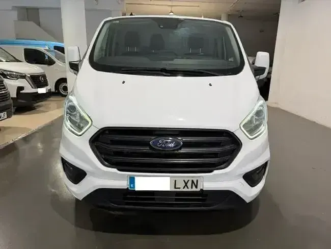 Usado Ford Transit Custom Trend 131 CV (96 kW) 2022 Blanco Van