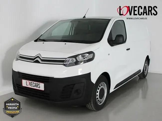 Käytetty Citroën Jumpy 100 HP (73 kW) 2022 Valkoinen Tila-auto