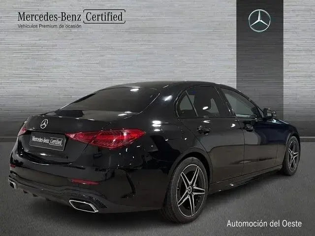 Usado Mercedes C220 200 CV (147 kW) 2025 Negro obsidiana
