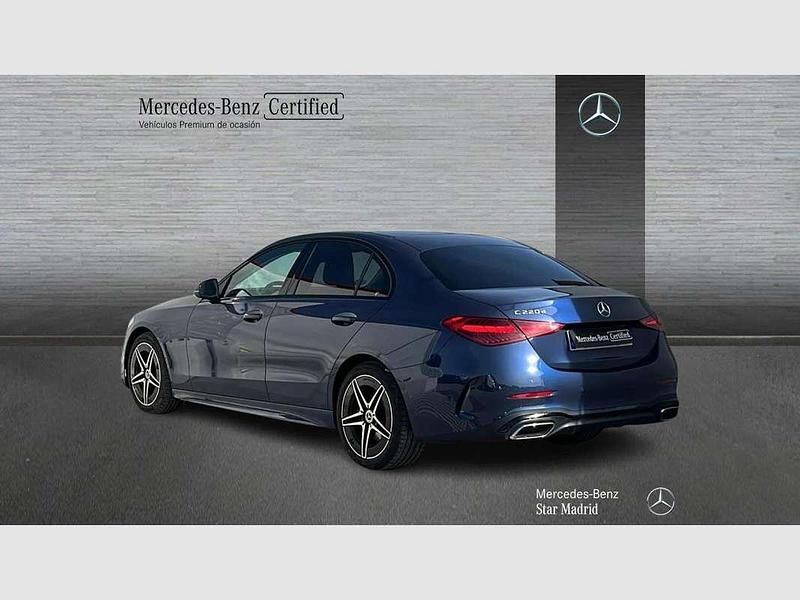 Usado Mercedes C220 197 HP (144 kW) 2025 Sedan