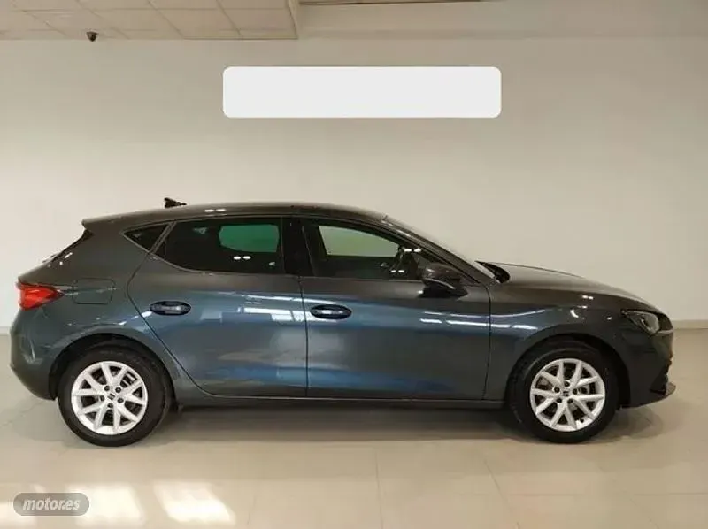 Nuevo Seat Leon Style 150 CV (110 kW) 2026 Gris Berlina