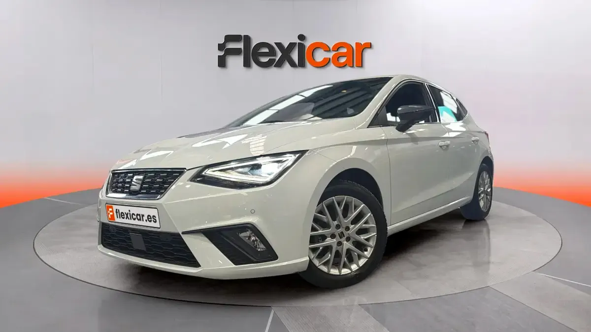 Usado Seat Ibiza 116 CV (85 kW) 2024 Blanco Utilitario