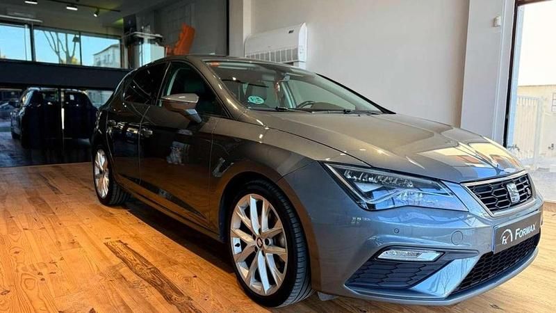 Usado Seat Leon ST Style 150 CV (110 kW) 2017 Gris Familiar