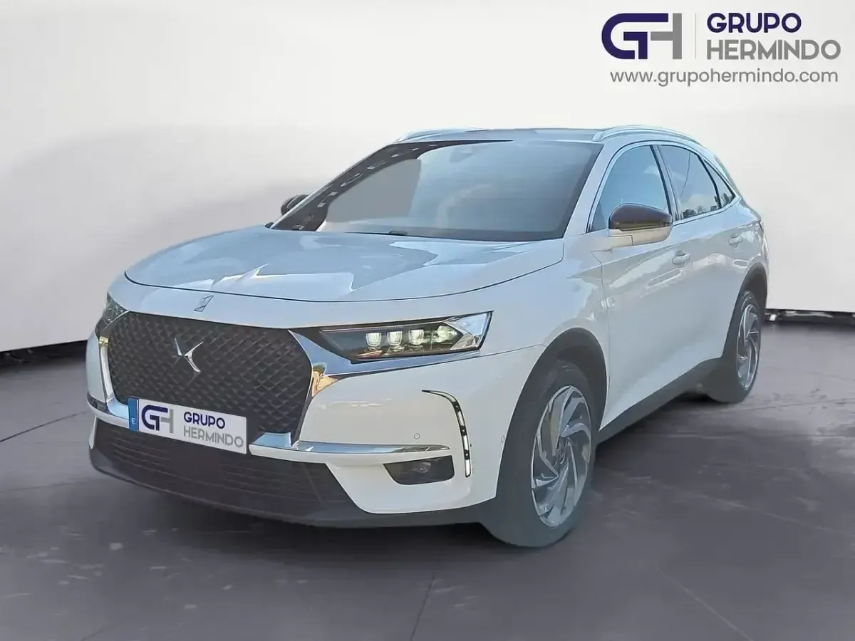 Usado DS Automobiles DS7 Crossback So Chic 130 CV (95 kW) 2019 Blanco SUV