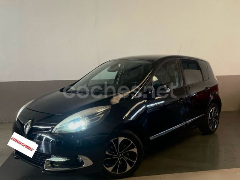 Negro Usado 2016 Renault Scénic III Bose Edition Monovolumen | 12.990 € (Un poco caro) - Imagen 1/4