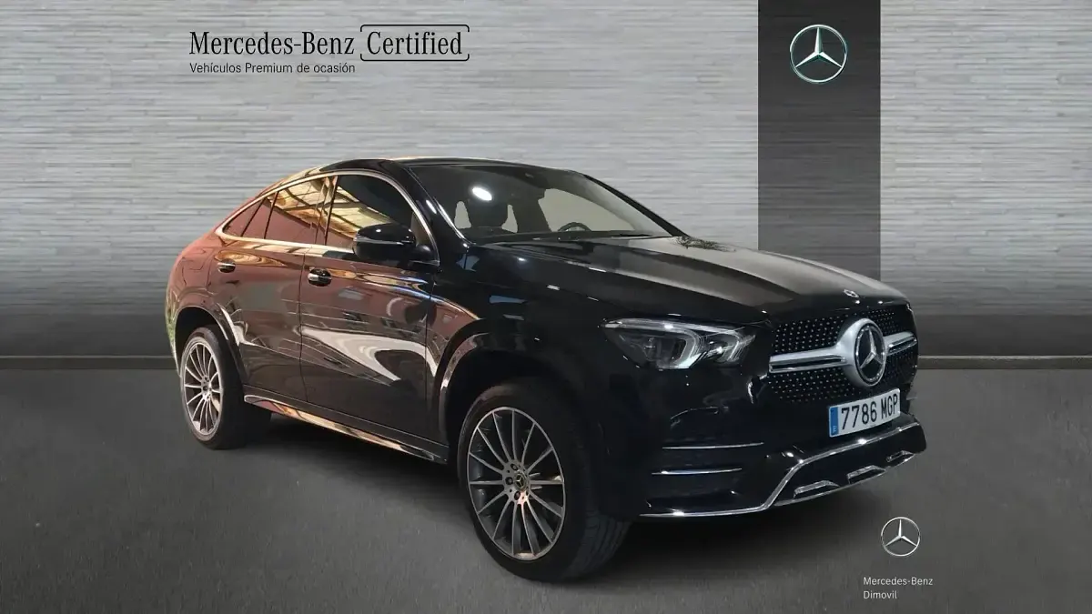 Usado Mercedes GLE300 AMG line 272 CV (200 kW) 2023 Negro obsidiana SUV