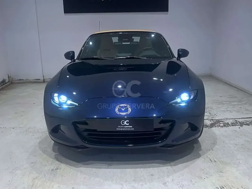 Novo Mazda MX5 Kazari 132 HP (97 kW) 2025 Azul Cabrios