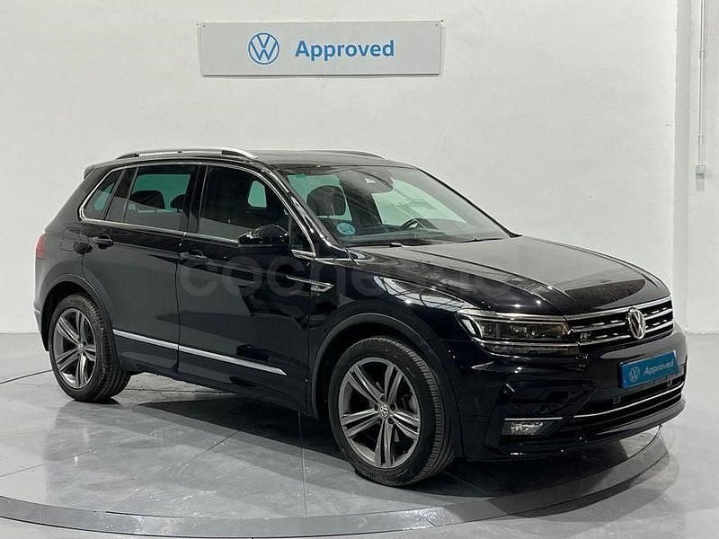 Usado VW Tiguan Sportline 150 CV (110 kW) 2019 Negro SUV