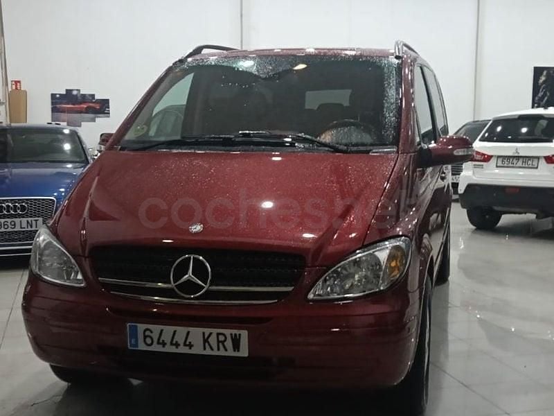 Usado Mercedes Viano 116 CV (85 kW) 2007 Granate Monovolumen