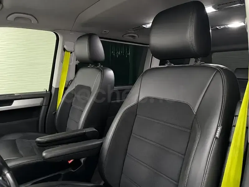 Usado VW Multivan 204 CV (150 kW) 2017 Negro Monovolumen