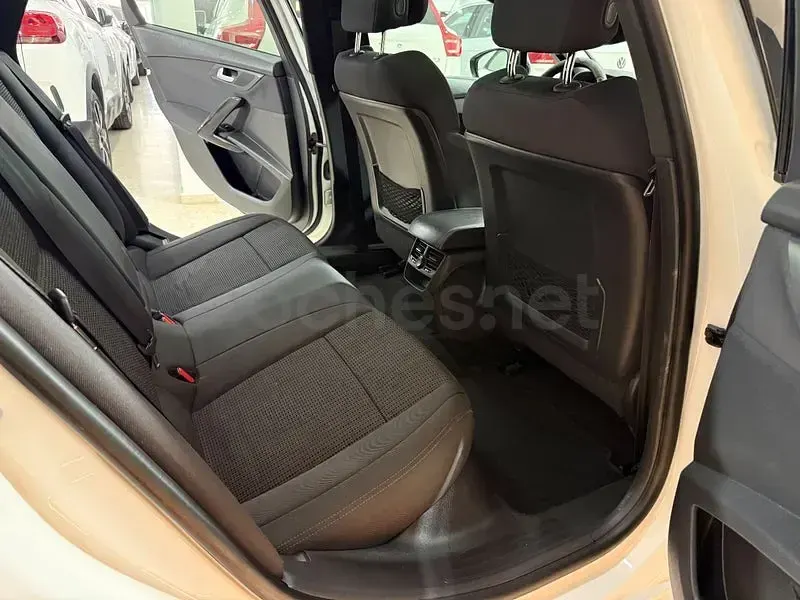 Usado Peugeot 508 SW Allure 163 CV (119 kW) 2014 Blanco Familiar
