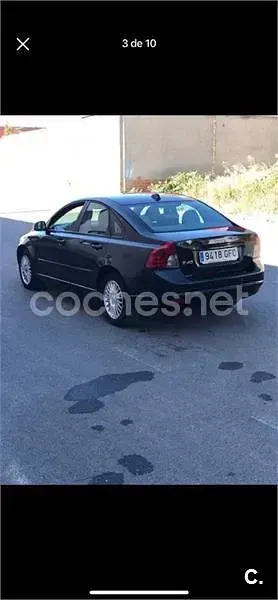 Usado Volvo S40 Momentum 136 CV (100 kW) 2008 Negro Berlina