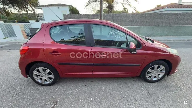 Usado Peugeot 207 Sport 120 CV (88 kW) 2008 Rojo Berlina