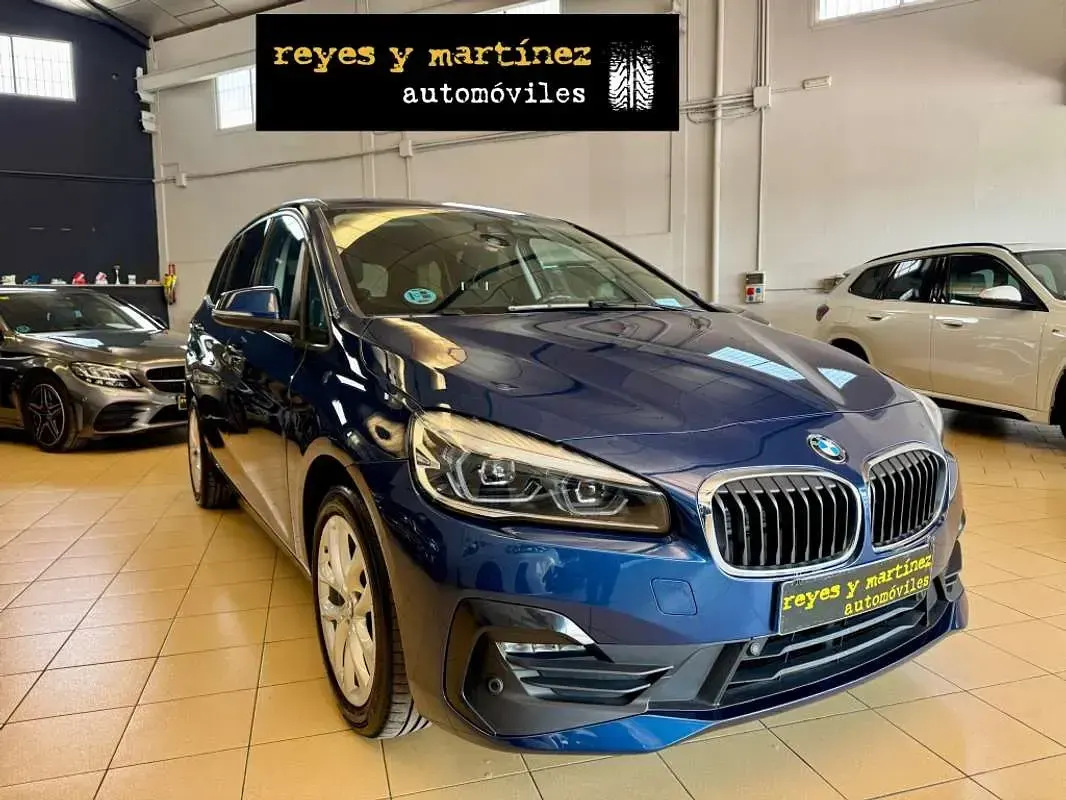 Usado BMW 218 Gran Tourer Sport Line 150 HP (110 kW) 2023 Azul Monovolume