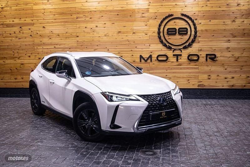 Blanco Usado 2021 Lexus UX Business Edition SUV | 24.970 € (Precio justo) - Imagen 1/4