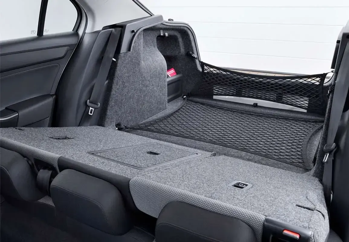 Käytetty Skoda Rapid Ambition 110 HP (80 kW) 2018 Sininen Viistoperä
