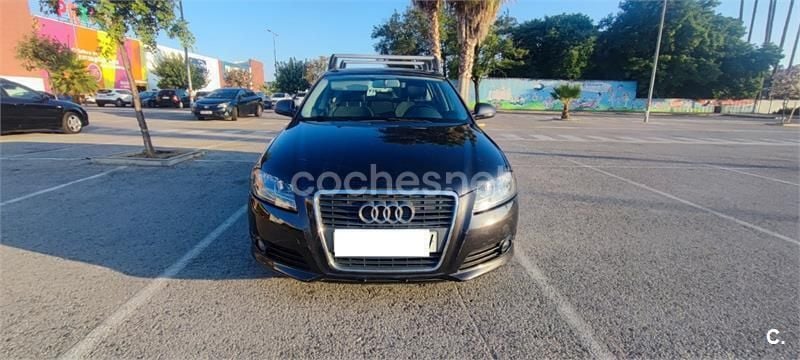 Negro Usado 2010 Audi A3 Sportback Ambition Berlina | 7990 € (Precio justo) - Imagen 1/4