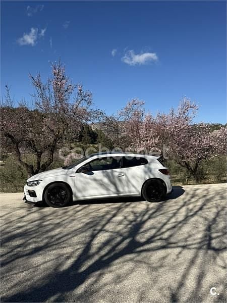 Usado VW Scirocco R 280 CV (205 kW) 2016 Blanco Coupe