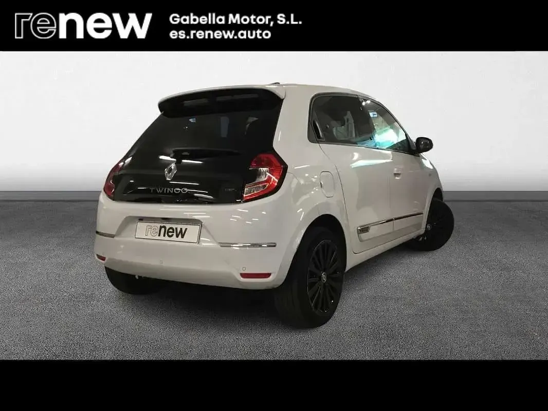 Usado Renault Twingo Urban Night 60 kW (82 CV) 2023 Blanco Utilitario