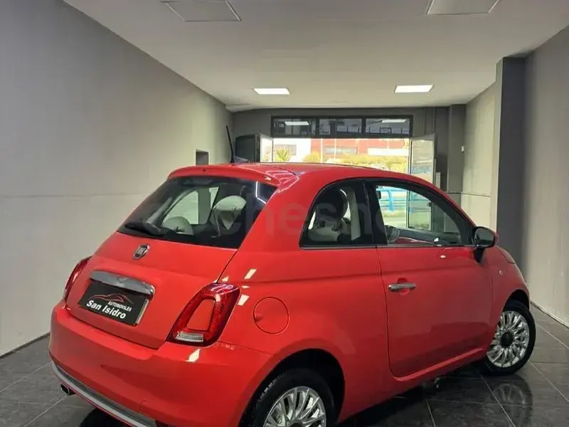 Usado Fiat 500 Lounge 69 CV (50 kW) 2019 Rojo Berlina
