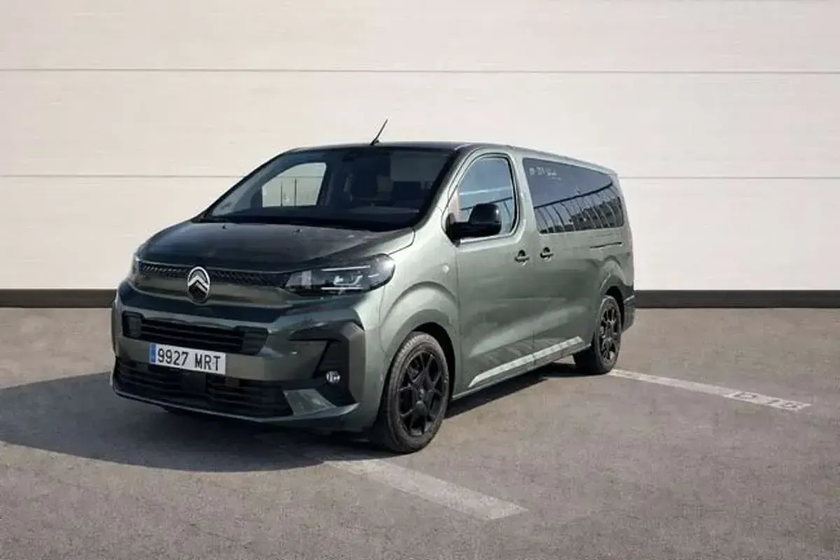 Usado Citroën Spacetourer 180 CV (132 kW) 2024 Verde Monovolumen