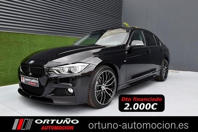 Usado 2015 BMW 318 Comfort Edition Berlina | 19.890 € (Caro) - Imagen 1/4
