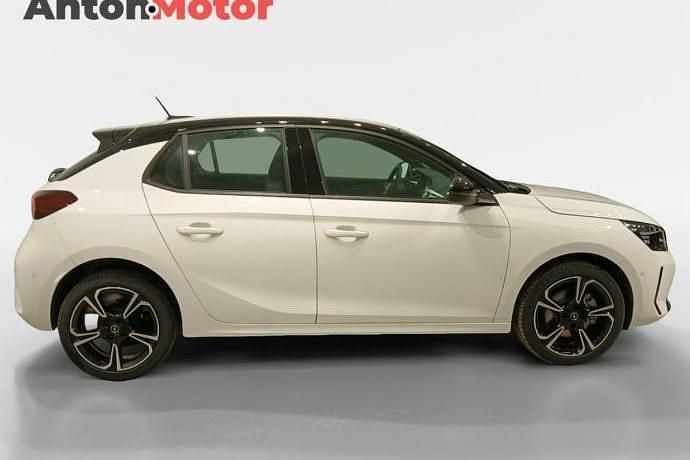 Usado Opel Corsa 100 CV (73 kW) 2024