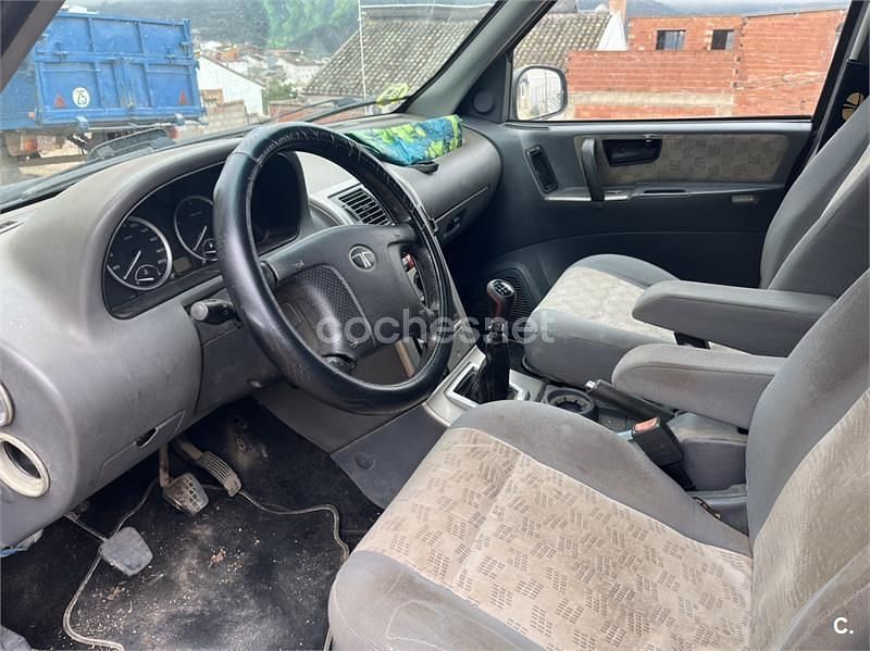 Usado Tata Safari 115 CV (84 kW) 2007 Negro SUV