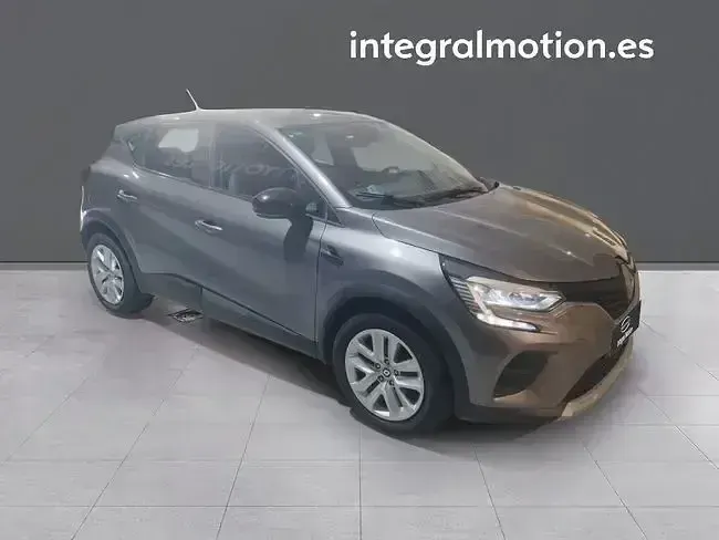 Usado Renault Captur Intens 145 CV (106 kW) 2021 Gris SUV