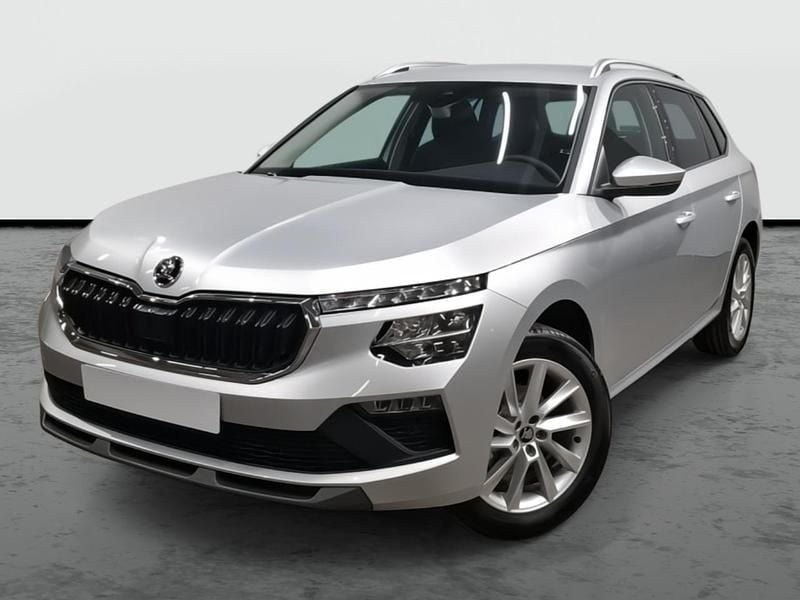 Usado Skoda Kamiq Selection 115 CV (84 kW) 2026 Plata brilliant metalizado SUV
