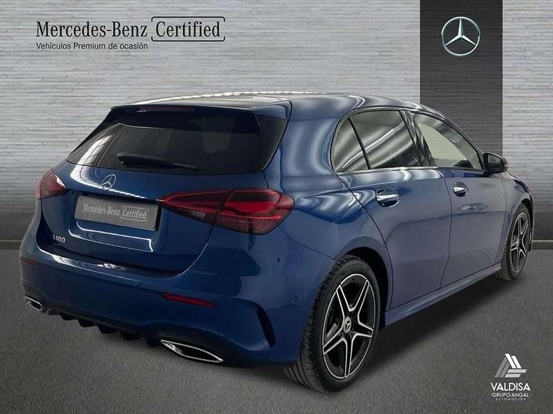 Usado Mercedes A180 AMG line 136 CV (100 kW) 2025 Utilitario