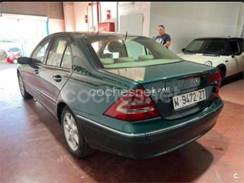 Usado Mercedes C240 Elegance 170 CV (125 kW) 2000 Verde Berlina