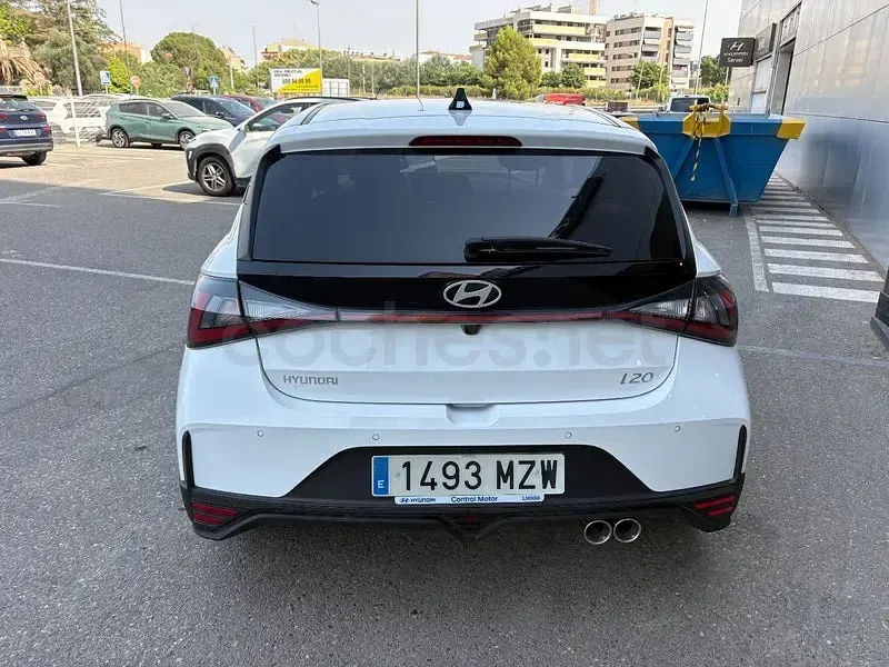 Usado Hyundai i20 N Line 79 CV (58 kW) 2025 Blanco Utilitario