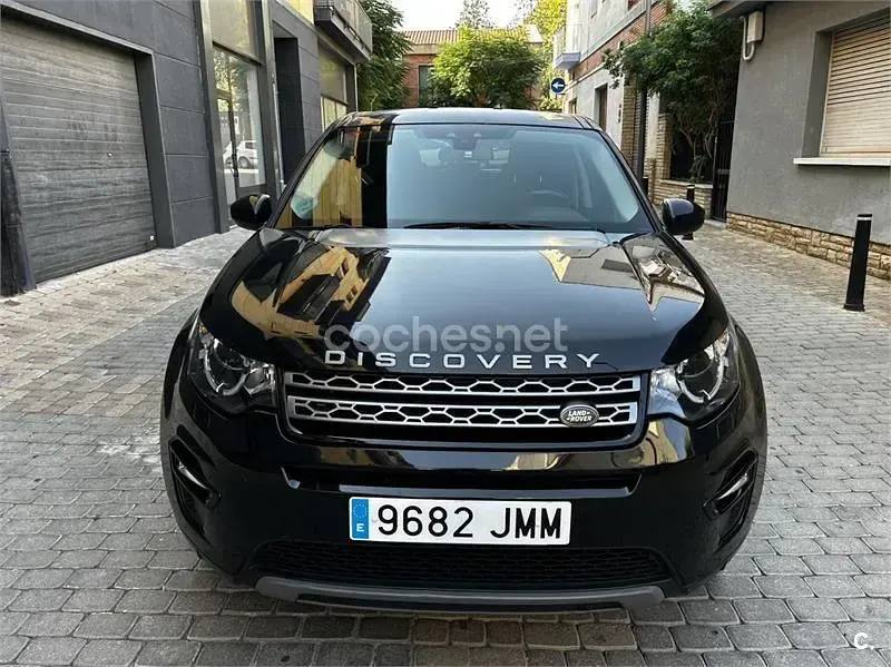 Usado Land Rover Discovery Sport Pure 150 CV (110 kW) 2016 Negro SUV
