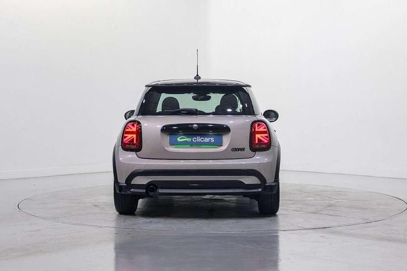 Usado Mini Cooper 136 CV (100 kW) 2022 Negro Utilitario