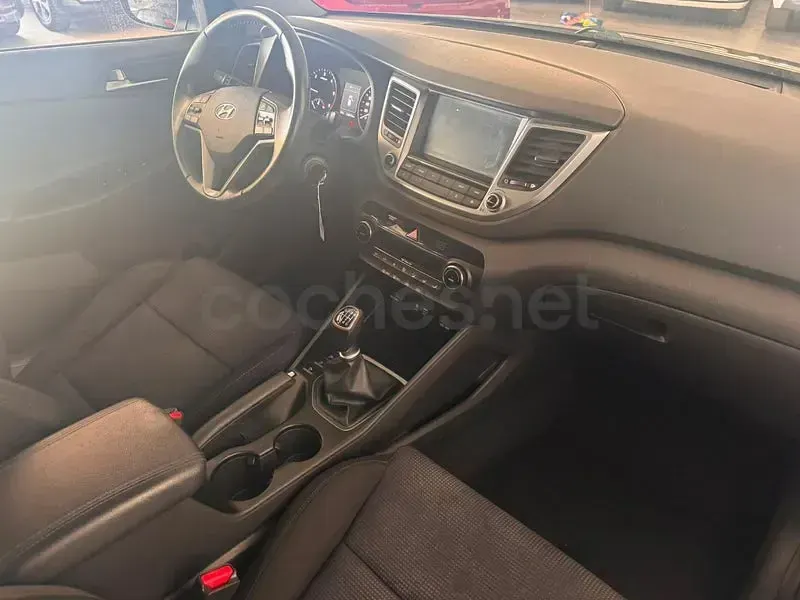 Usado Hyundai Tucson 115 CV (84 kW) 2016 Beige SUV