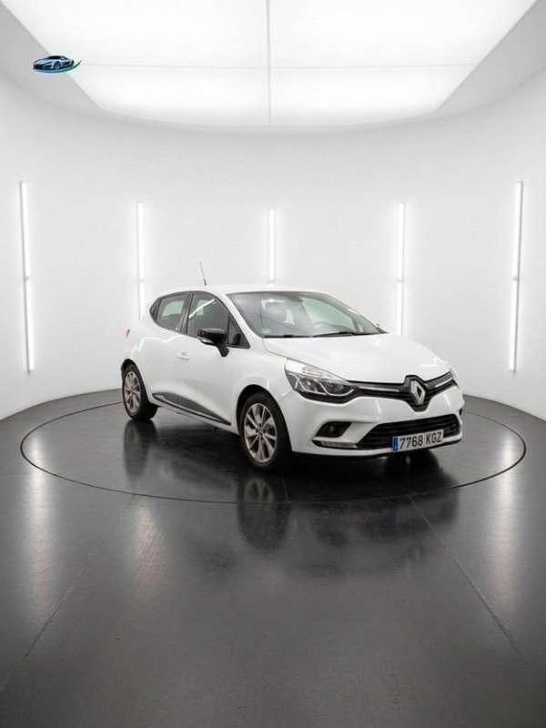 Usado Renault Clio IV Business 72 CV (52 kW) 2018 Blanco Utilitario