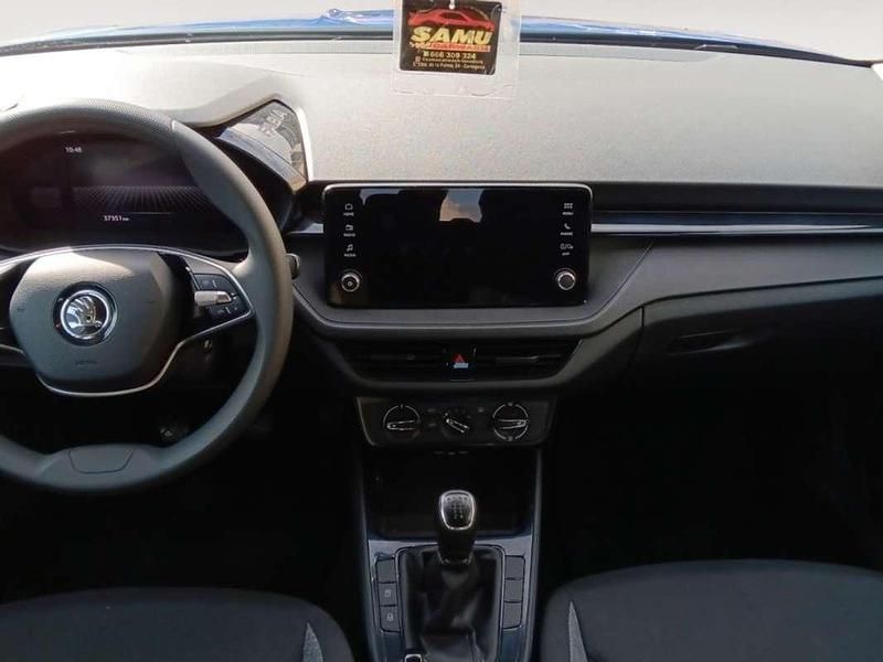 Usado Skoda Fabia 80 CV (58 kW) 2024 Azul Utilitario