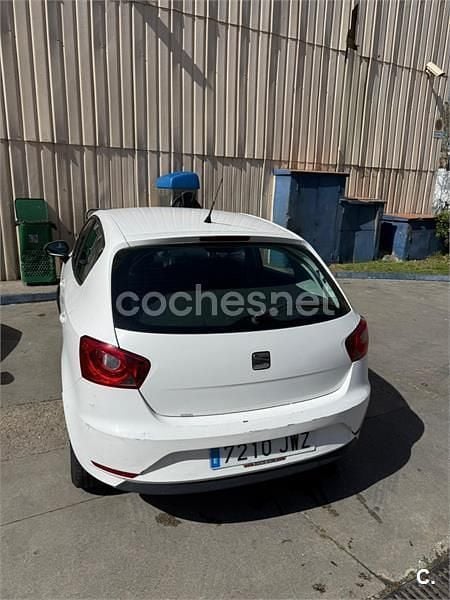 Usado Seat Ibiza CONNECT 90 HP (66 kW) 2017 Branco Sedan