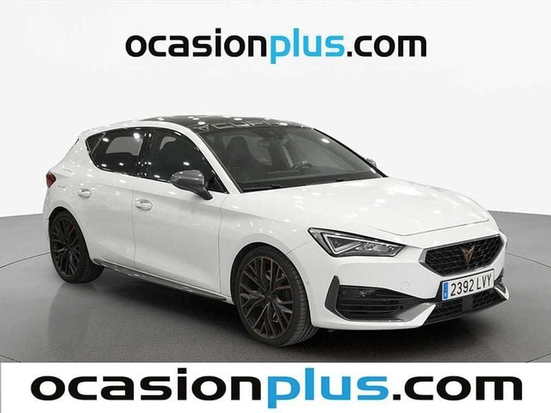 Usado Cupra Leon VZ 300 CV (220 kW) 2022 Blanco Utilitario