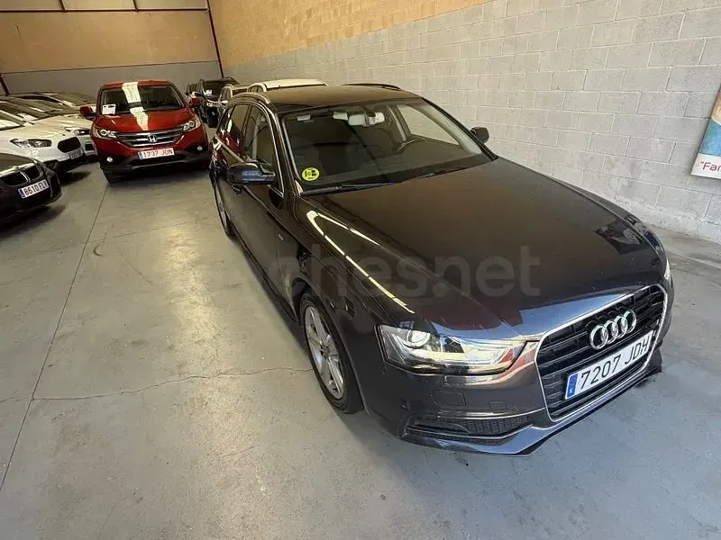 Usado Audi A4 S-Line 150 CV (110 kW) 2015 Negro Familiar