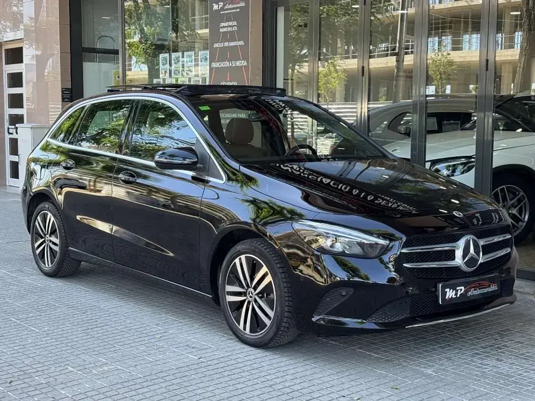 Usado Mercedes B250e 218 CV (160 kW) 2022 Negro Monovolumen