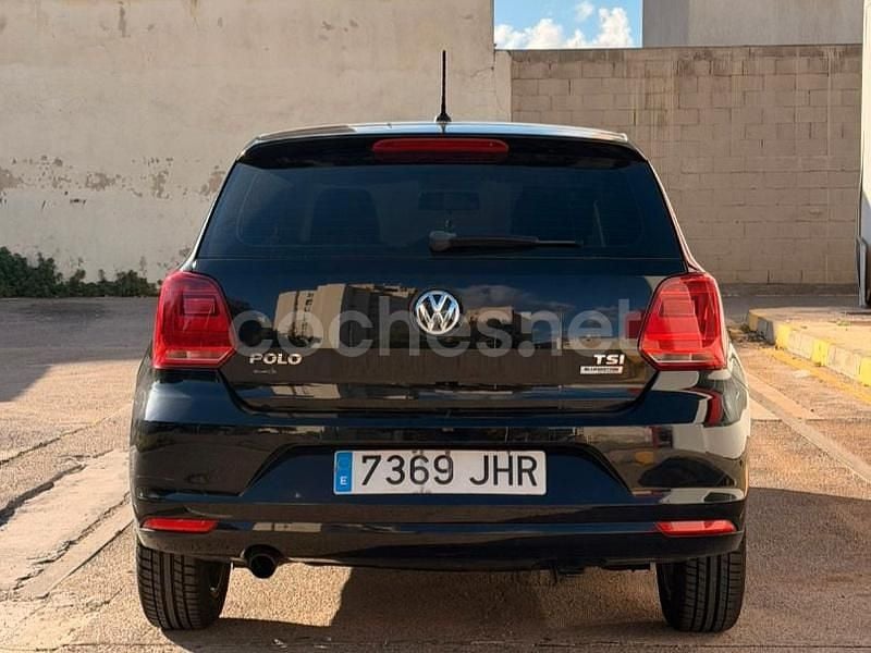 Usado VW Polo 95 CV (69 kW) 2015 Negro Berlina