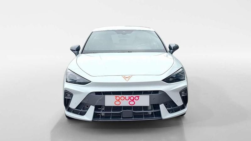 Usado Cupra Leon 150 CV (110 kW) 2025 Blanco Berlina