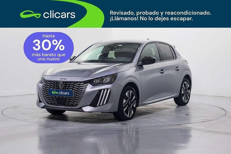 Usado Peugeot 208 Allure 101 CV (74 kW) 2025 Plateado Utilitario