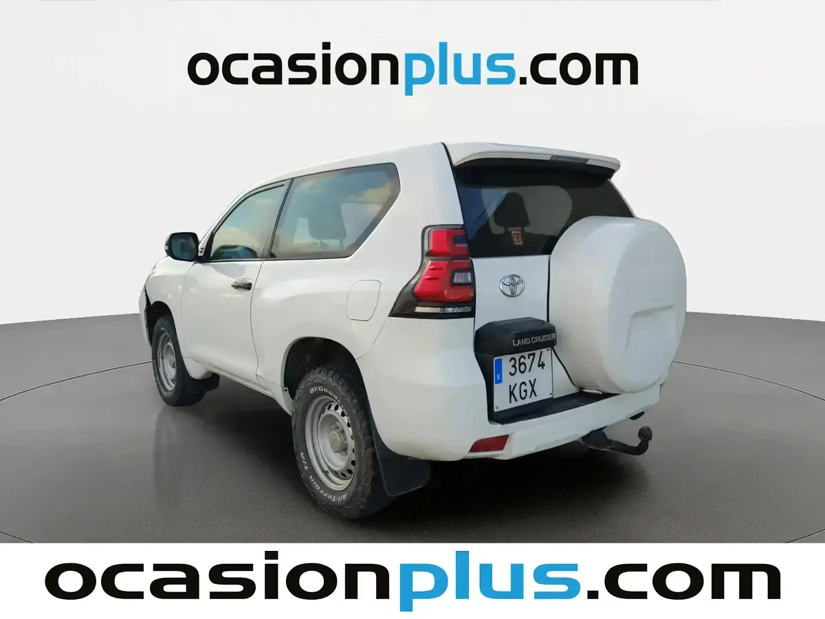 Begagnad Toyota Land Cruiser 177 HK (130 kW) 2018 Vit Pickup