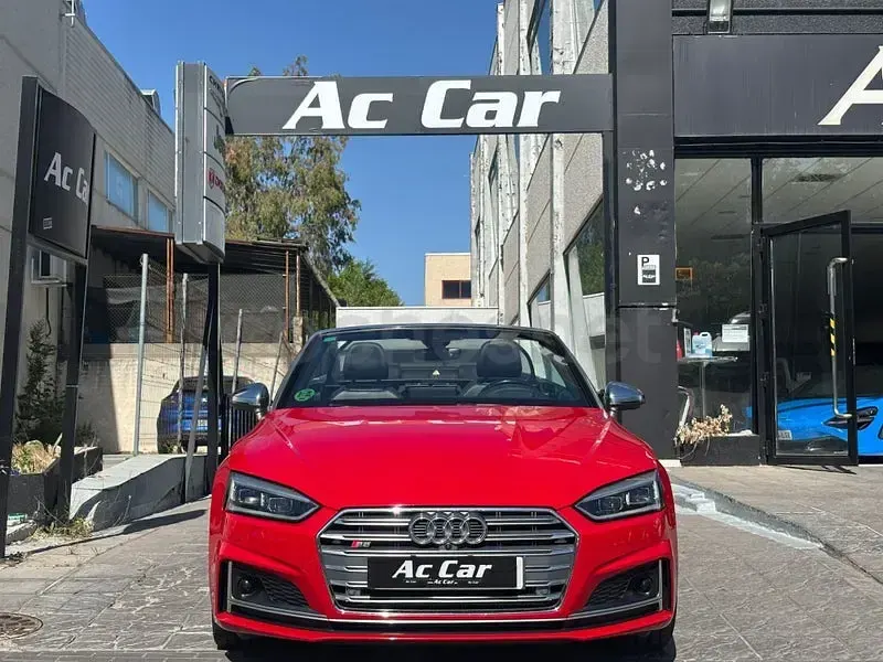 Usado Audi A5 Cabriolet 354 CV (260 kW) 2017 Rojo Descapotable