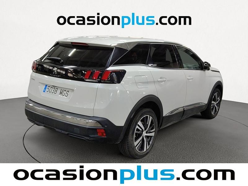 Usado Peugeot 3008 Allure 131 CV (96 kW) 2023 Blanco SUV